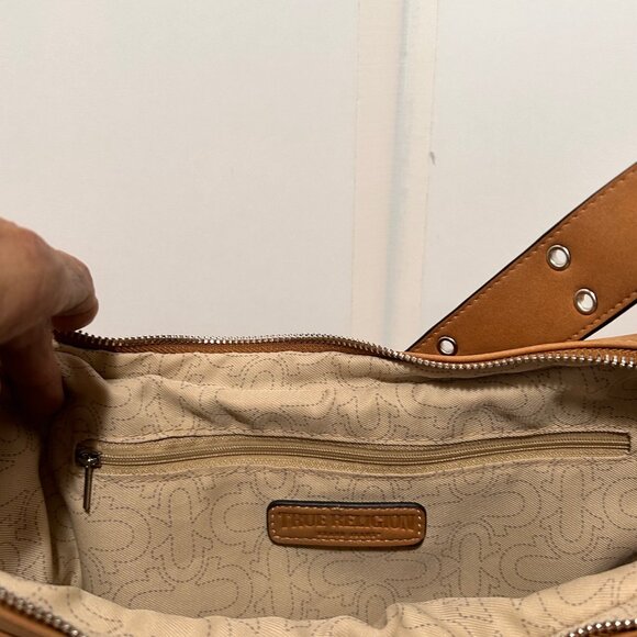True Religion Crossbody Bag - Picture 7 of 14